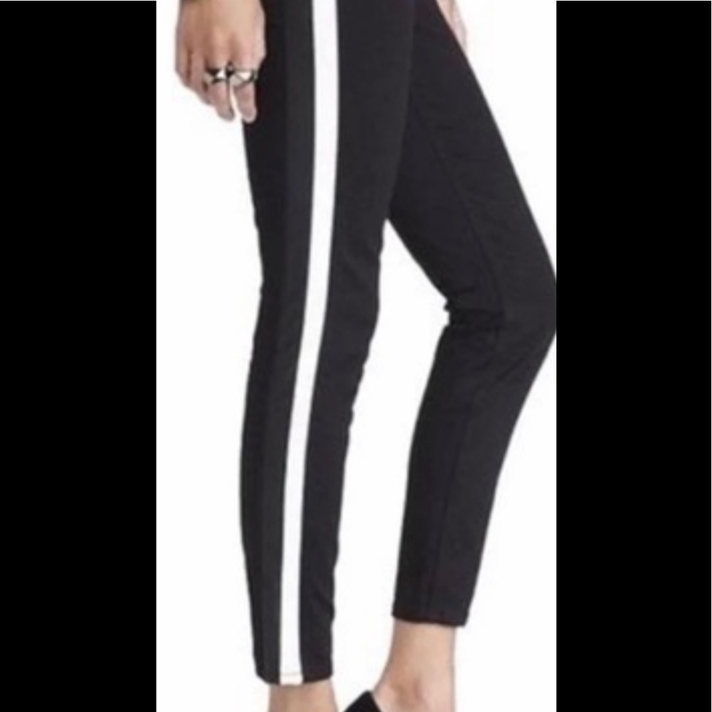 Nwt Stella black& white jeans size 4